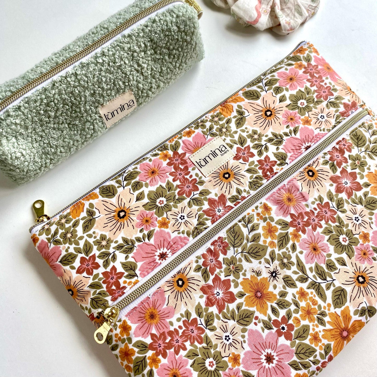 Laptop & Tablet Sleeve 11"–16” – Floral bloom with front pocket