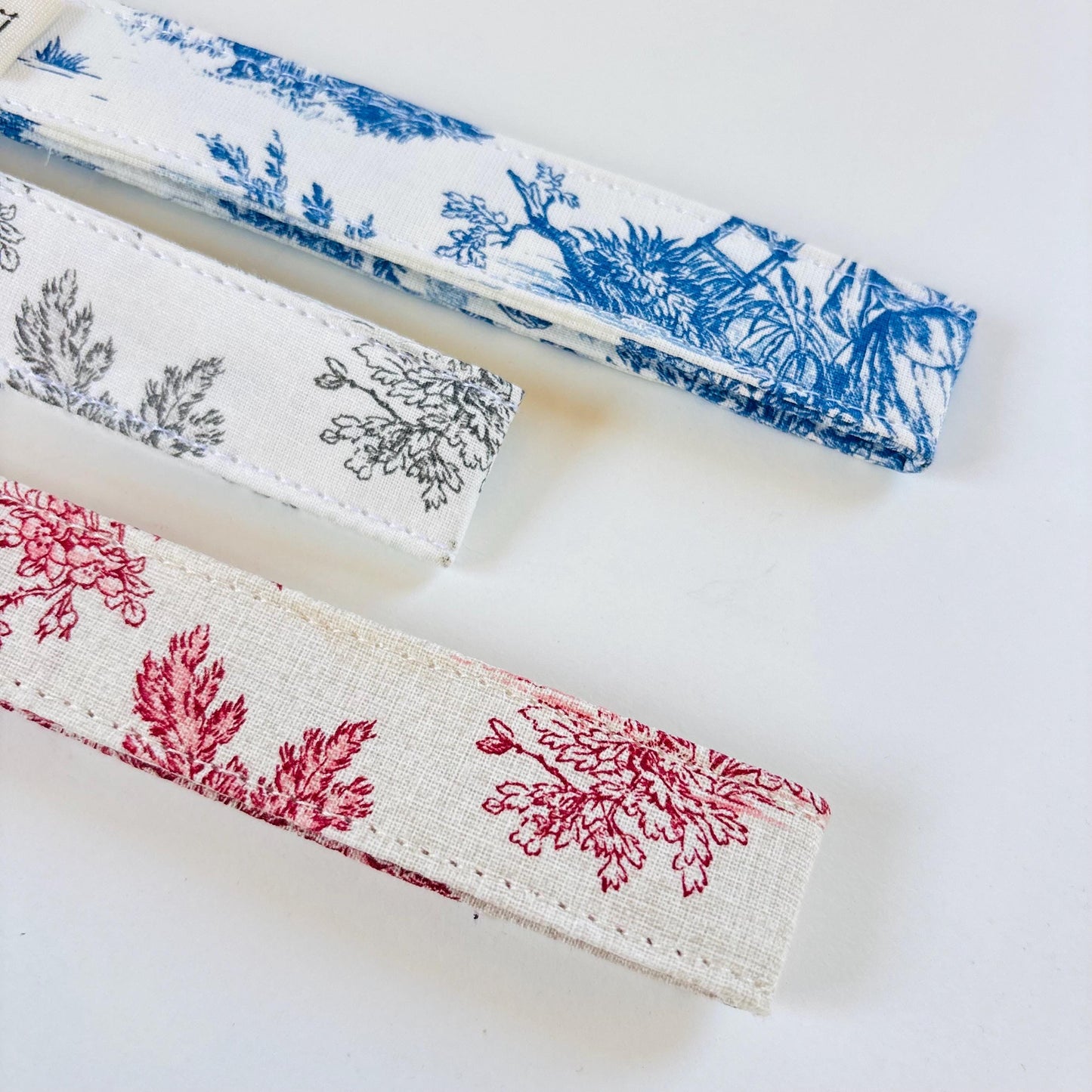 Toile de Jouy Keyfob | Handmade French Fabric Keychain