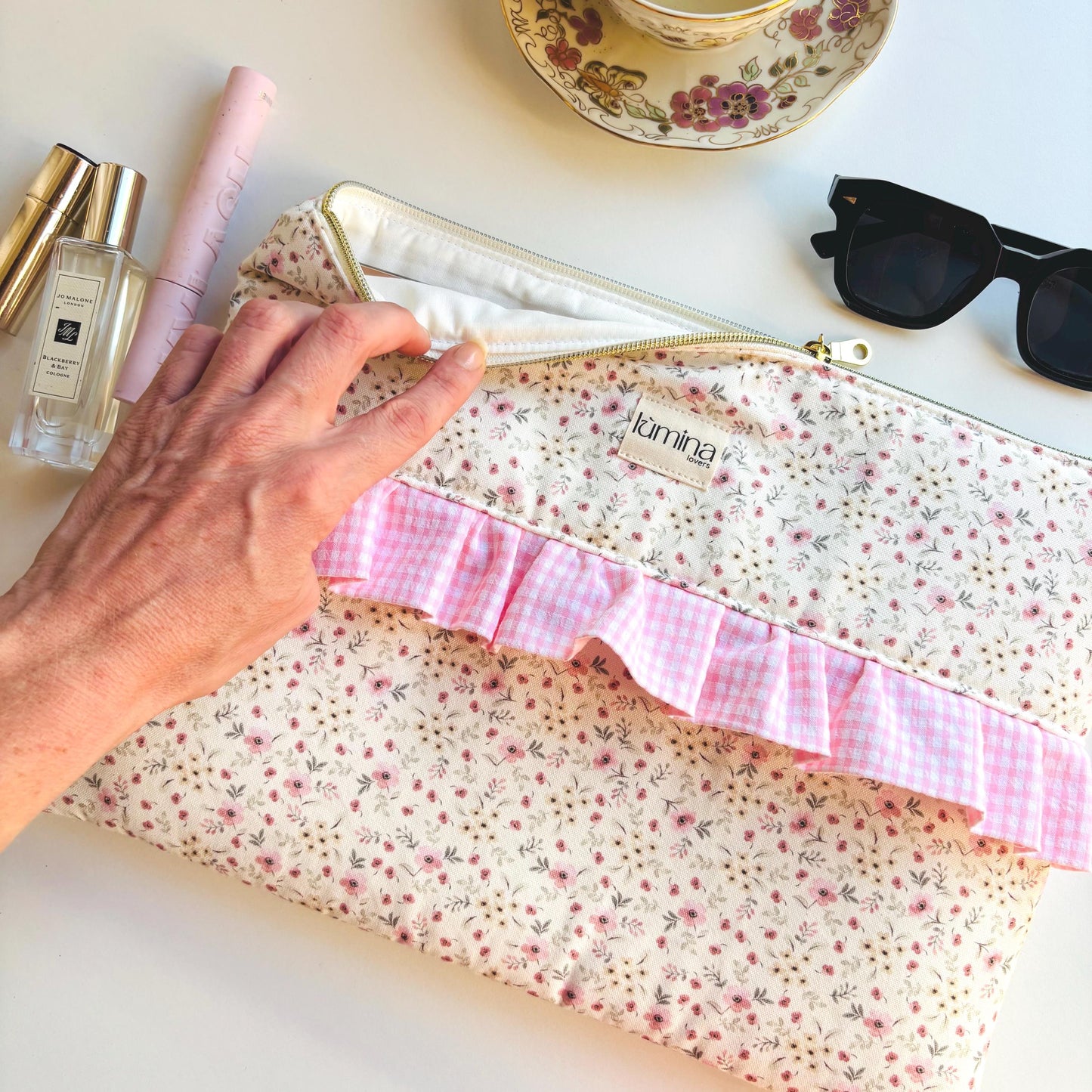 Laptop & Tablet Sleeve 11"–16” – Tiny Floral with Pink gingham Ruffle