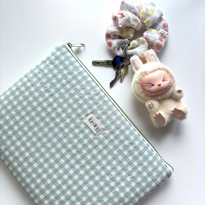 Laptop & Tablet Sleeve 11–16” – Dusty Blue Gingham PC cover