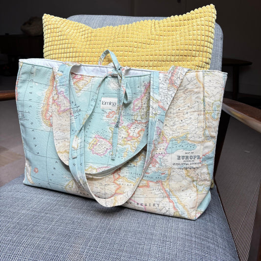 Padded Tote Bag – World Map Travel Laptop & Everyday Bag