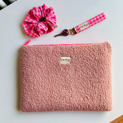 Laptop & Tablet Sleeve 11–16” –  Soft Pink Teddy Fleece Case