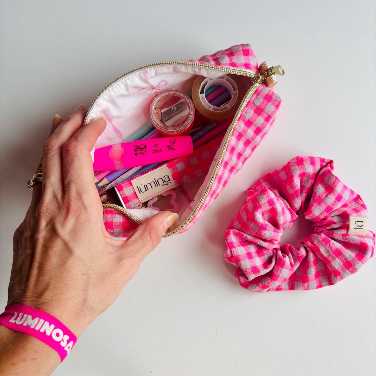 Pencil Case – Neon pink Gingham Makeup Bag & Zipper Pouch