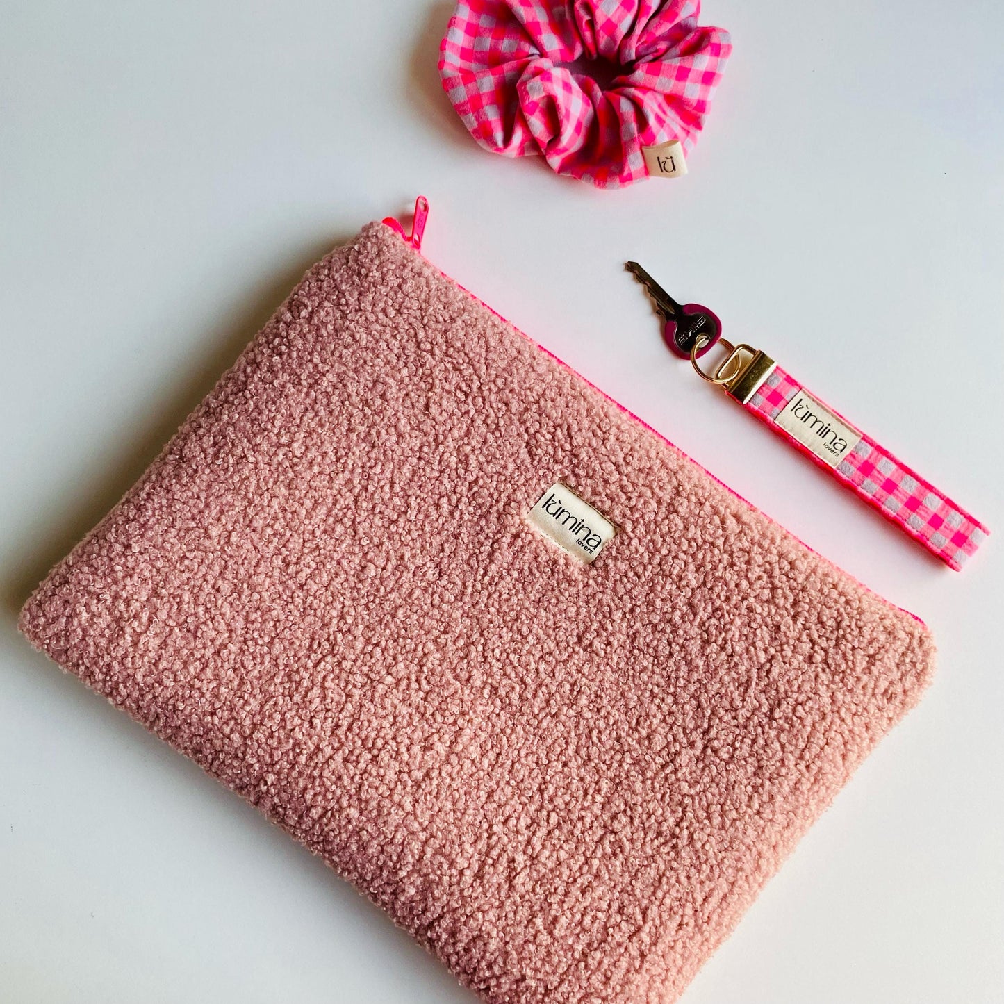 Laptop & Tablet Sleeve 11–16” –  Soft Pink Teddy Fleece Case