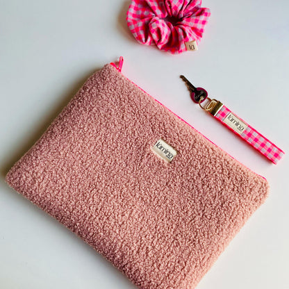 Laptop & Tablet Sleeve 11–16” –  Soft Pink Teddy Fleece Case