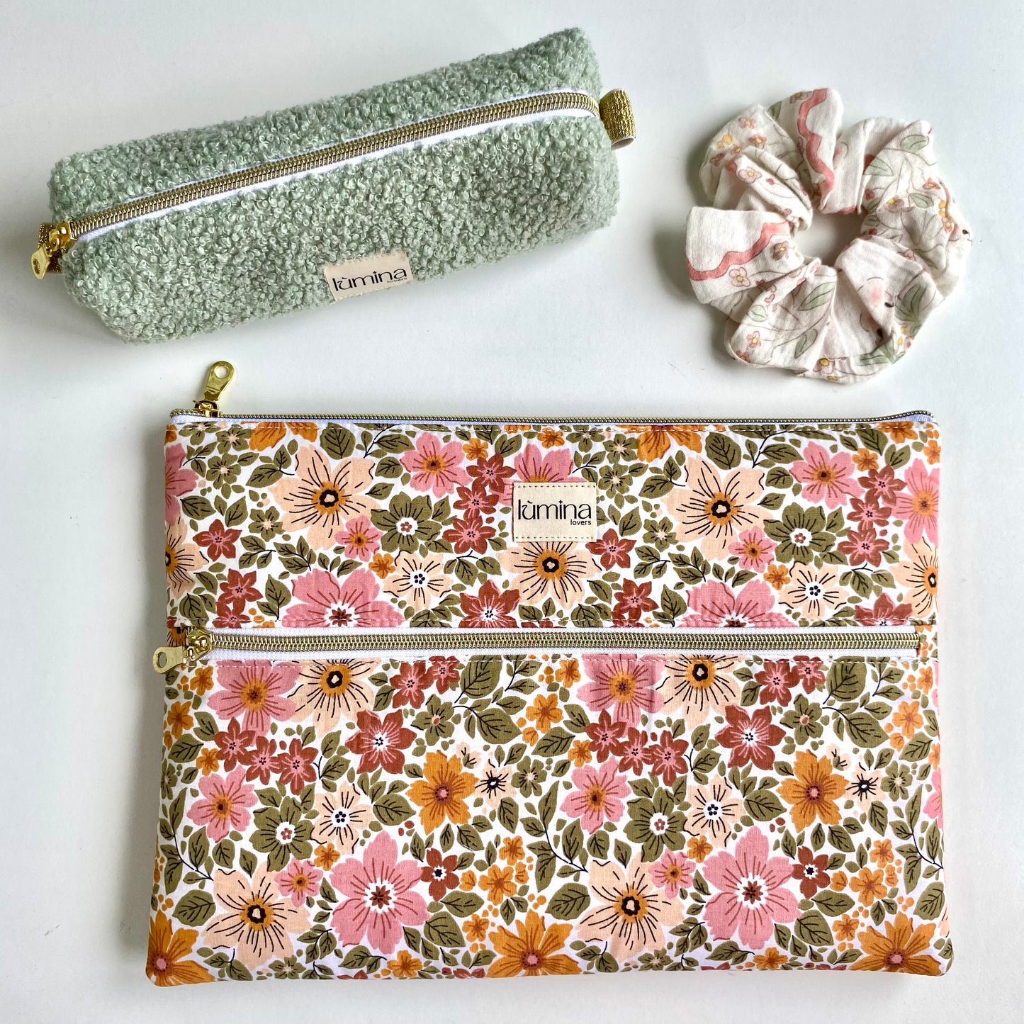 Laptop & Tablet Sleeve 11"–16” – Floral bloom with front pocket