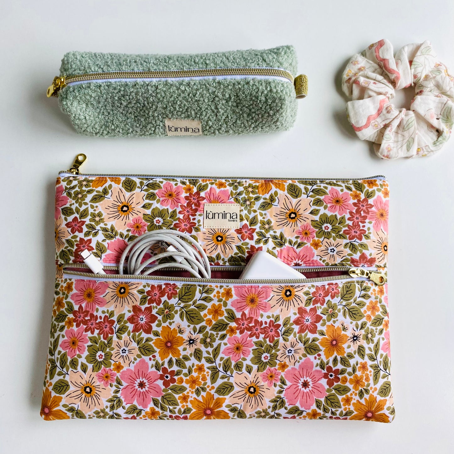 Laptop & Tablet Sleeve 11"–16” – Floral bloom with front pocket