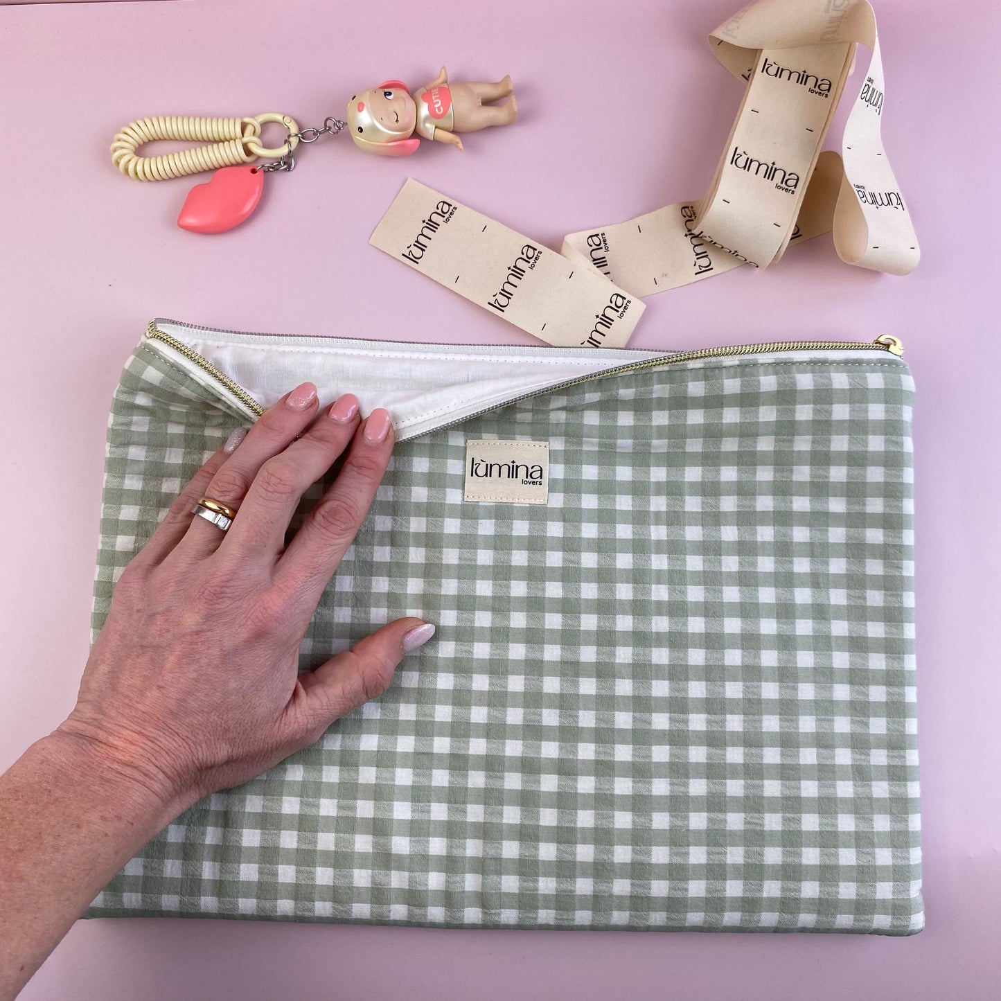 Laptop & Tablet Sleeve 11–16” – Sage Green Gingham