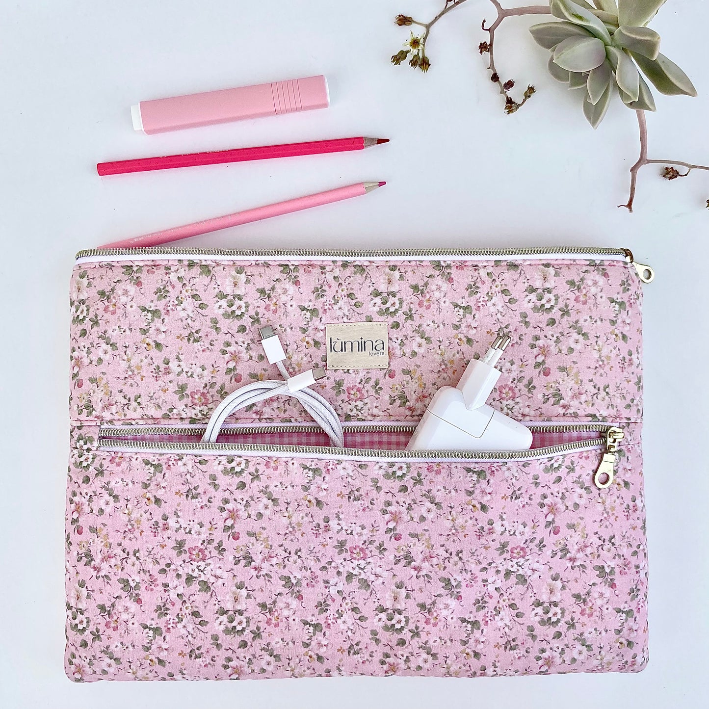 Laptop & Tablet Sleeve 11"–16” – Floral garden with front pocket