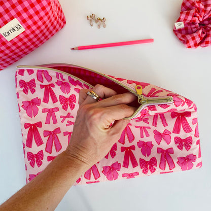 Laptop & Tablet Sleeve 11–16” – Cover with bows for Portable PC