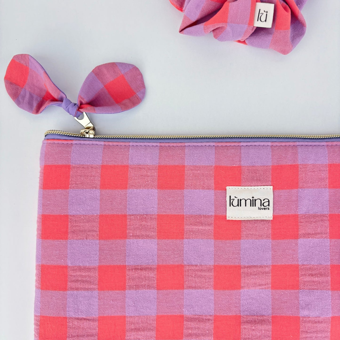 Laptop & Tablet Sleeve 11–16” – Light Orange and Purple Maxi Gingham
