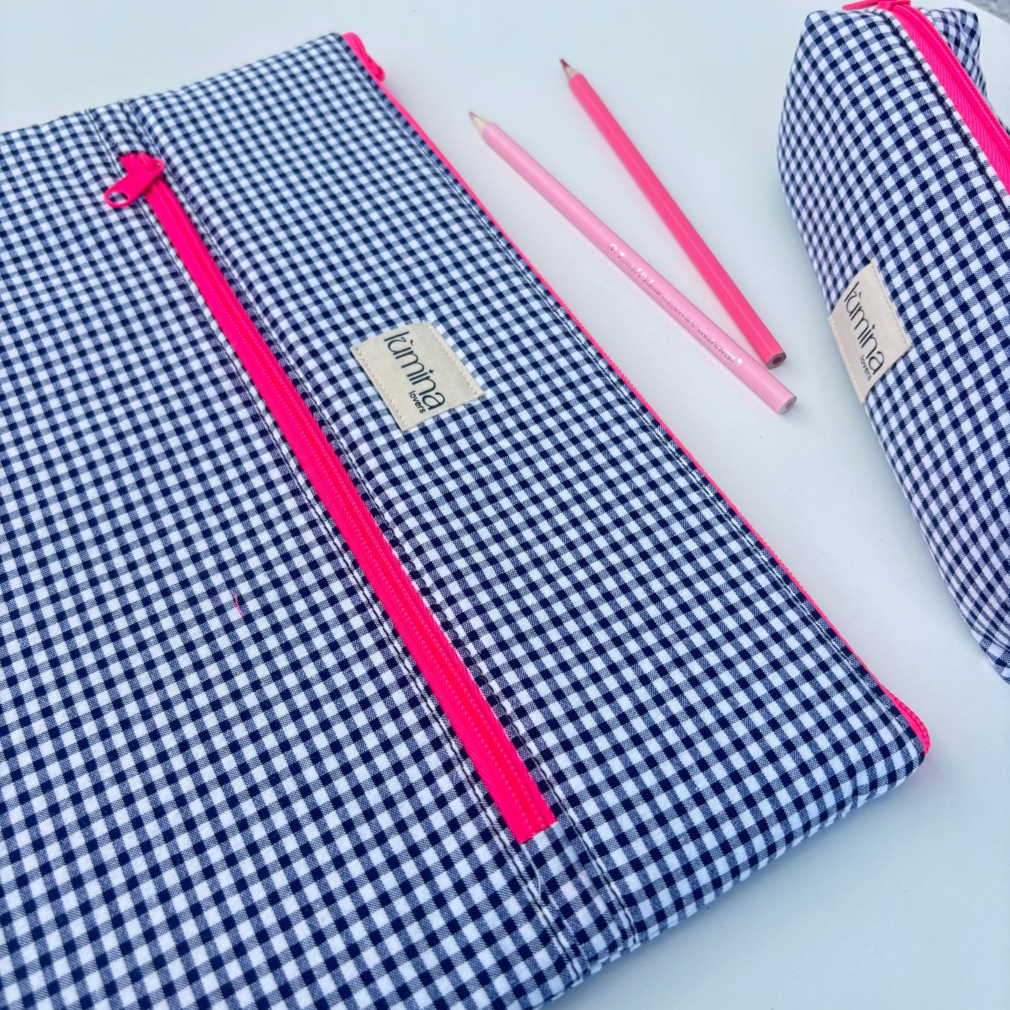 Laptop Sleeve 11"–16” – White & Black gingham case with front pocket and Pink Neon Zipper