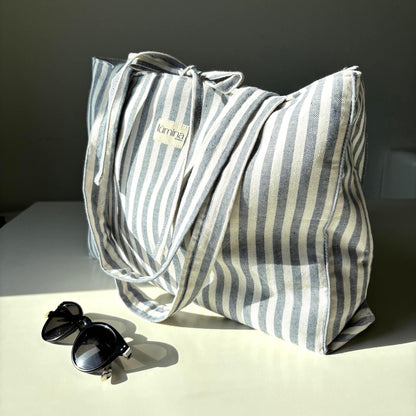 Padded Tote Bag – Light Grey Striped Everyday bag