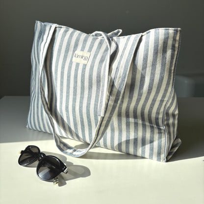 Padded Tote Bag – Light Grey Striped Everyday bag