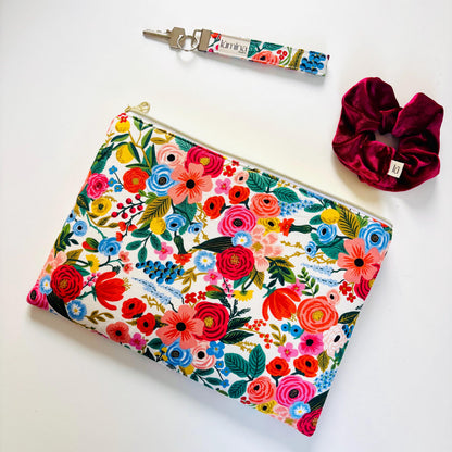 Laptop & Tablet Sleeve 11"–16” – Floral crush with front pocket